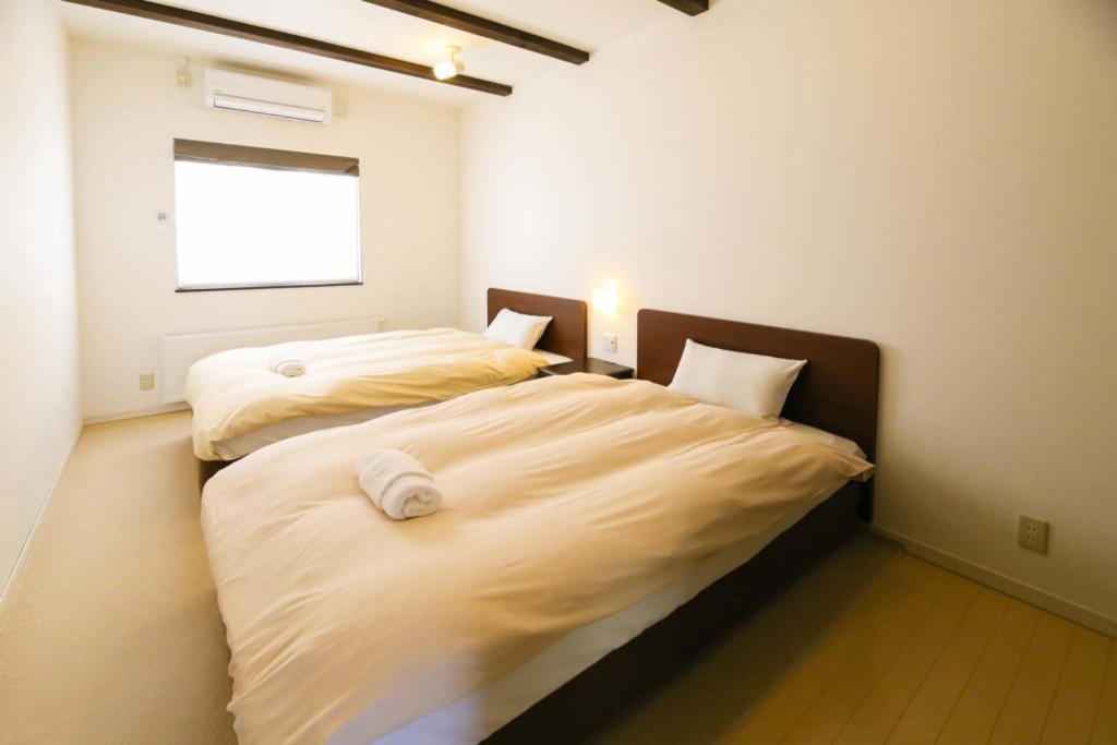 Nakafurano Tsuru Apartments מראה חיצוני תמונה