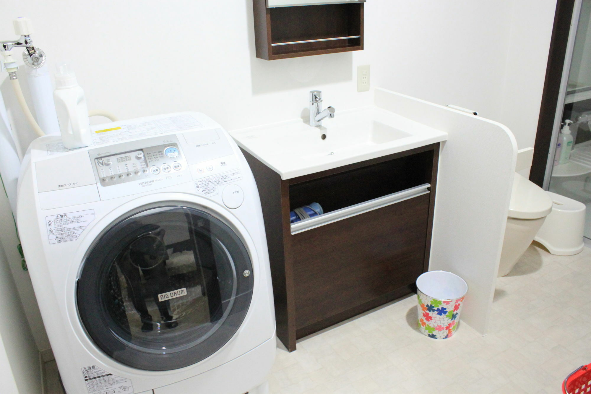 Nakafurano Tsuru Apartments מראה חיצוני תמונה